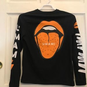 Umami Uniform T-Shirt Men's S Black and Orange Long Sleeved  Graphic Logo